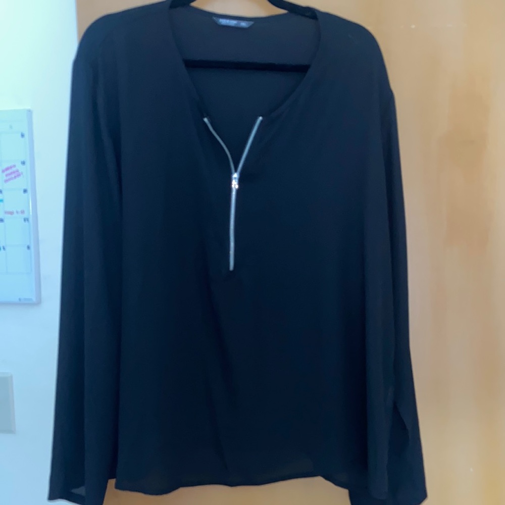 Black long sleeve blouse with zipper